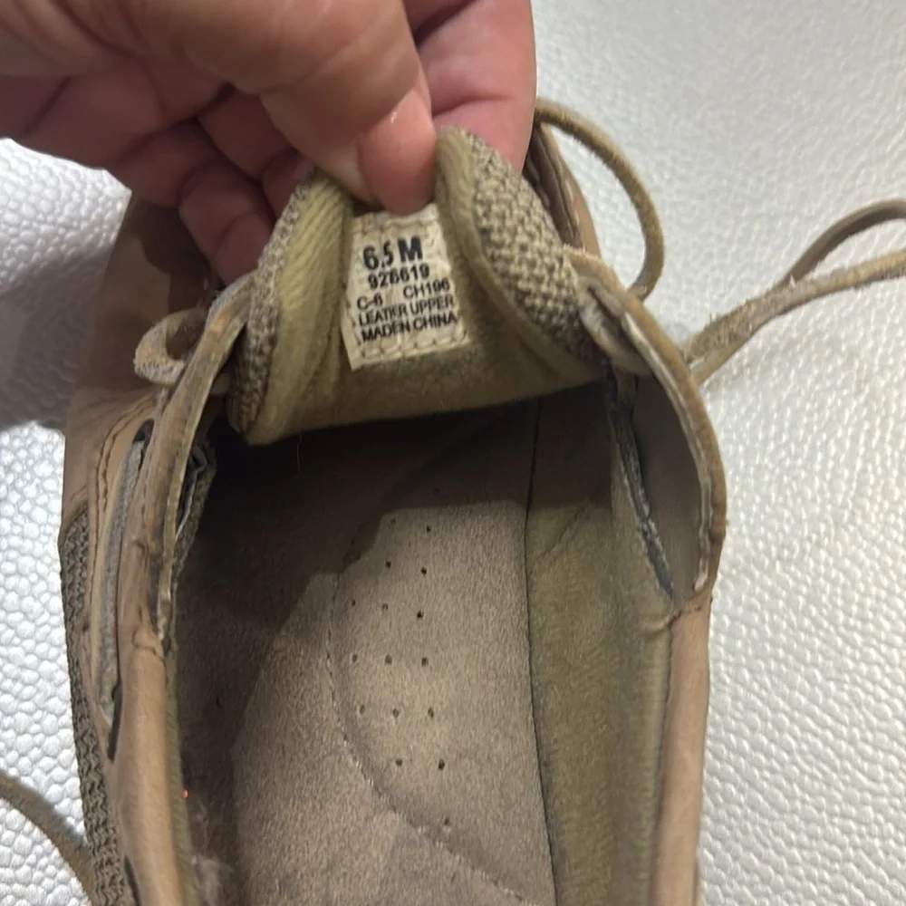 Sperry Women’s Tan Bluefish Boat Shoe.  Sz 6.5